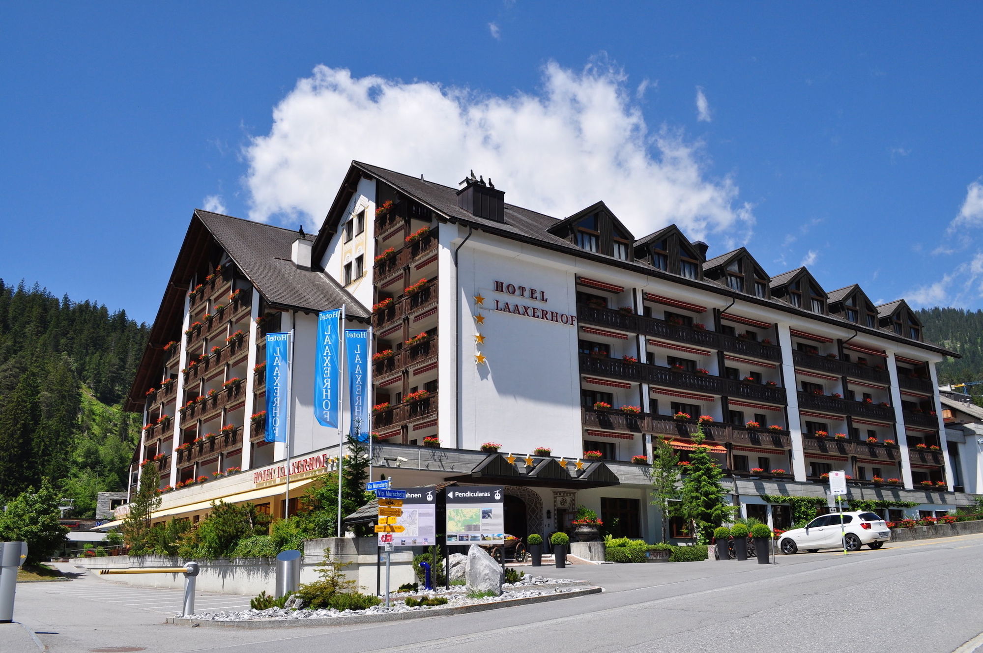 Hotel Laaxerhof Exteriér fotografie
